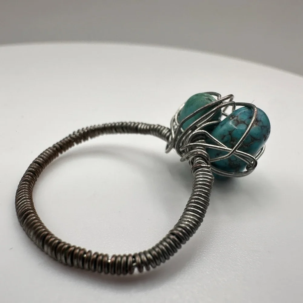 Vintage 90s Boho Silver Tone Wire Wrapped Turquoise Ring Women's Classic Jewelry